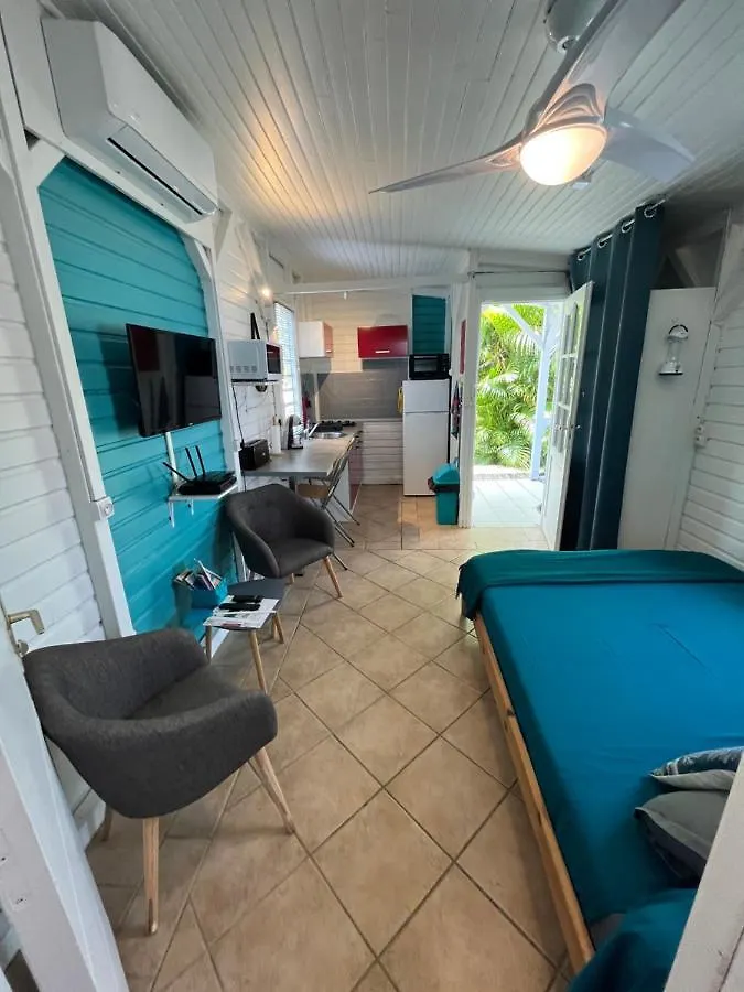 Appartement Charmant Bungalow avec piscine Sainte-Marie