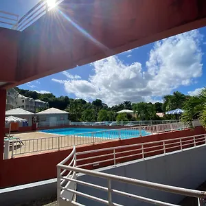 Paisible Avec Piscine, Pas Loin De La Appartement